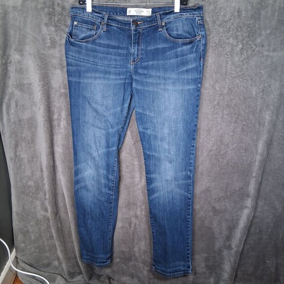 Abercrombie & Fitch Denim - Abercrombie & Fitch Blue Boyfriend Jeans